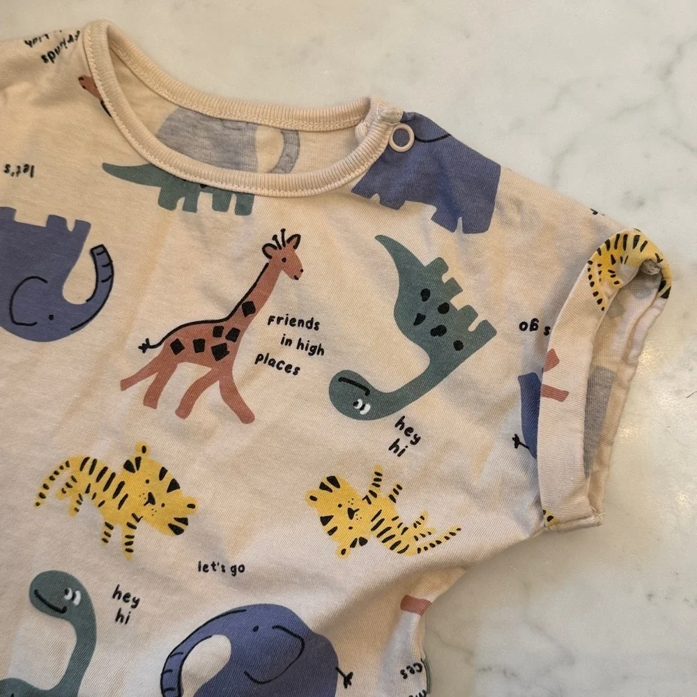 Safari Animal Baby Romper Neutral One Piece 6-9M Giraffe Elephant Dino